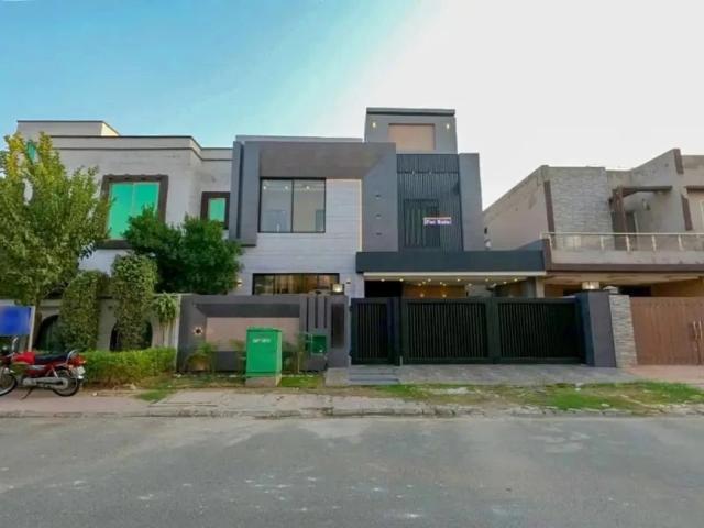 Ready To Sale A House 10 Marla In Bahria Town Jasmine Block Lahore Bahria Town ID 98465