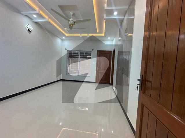 Ready To Sale A House 1800 Square Feet In G 15/2 Islamabad G 15/2