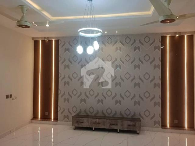 Ready To sale A House 1 Kanal In Bahria Town Sector C Lahore