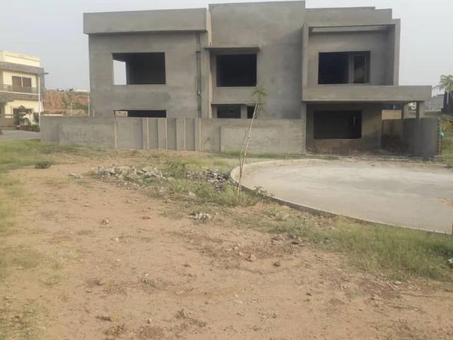 Ready gray structure is Available in Very reasonable price in I Block Rawalpindi Bahria town ID 79236