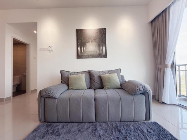 Ready Move IN 0 Downpayment Cash Back Full Loan Condo Melaka Raya