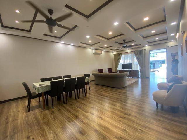 READY MOVE IN 2 Storey Terrace Suriaman Bandar Sri Sendayan