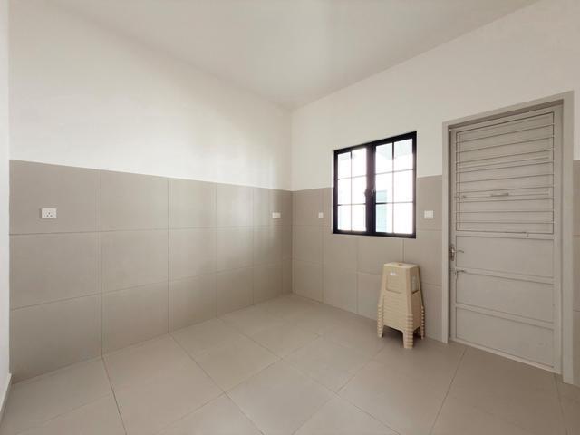 Ready Move In 5B3B Extra Land 15 Storey Bungalow Anjung Gapam Toll