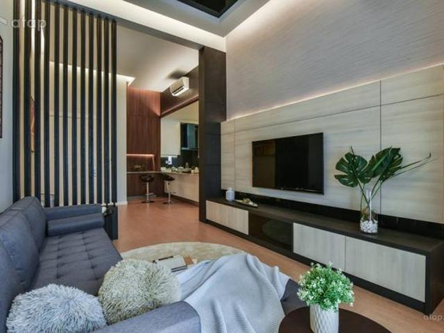 Ready Move InFree Partial FurnishedNext To KIP MALL and ERL Station