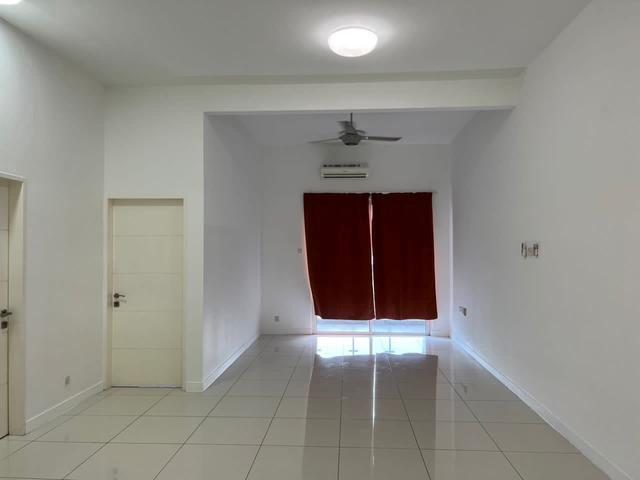 Ready Now Partial FurnishedSkypod Residence Puchong