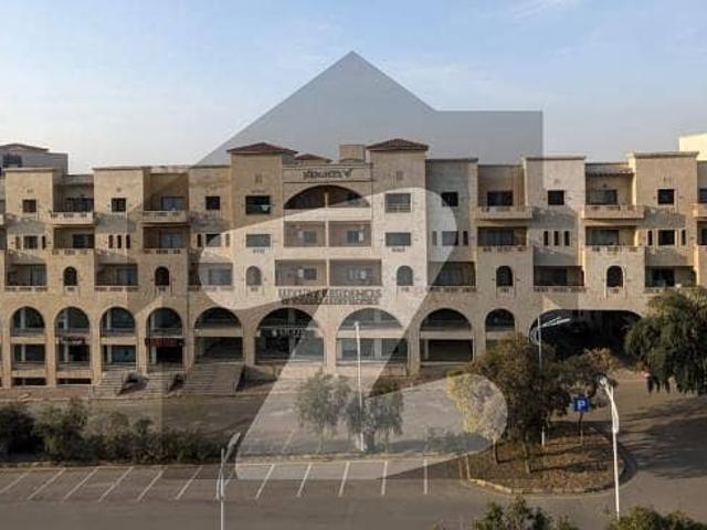 Ready Shops, wide Parking Mantinance By Bahria town urgent sale