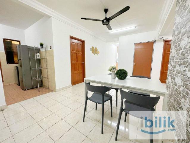 Ready Single Room @ Palm Spring