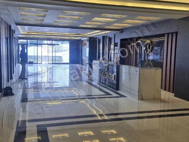 Real Centerda Sıfır Full Yapılı 2+1 Kiralık Lüks Ofis