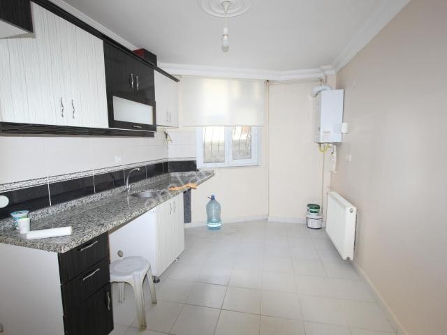 Real Home'dan Gültepe'de 1+1 Kiralık 70 M2 Düz Giriş