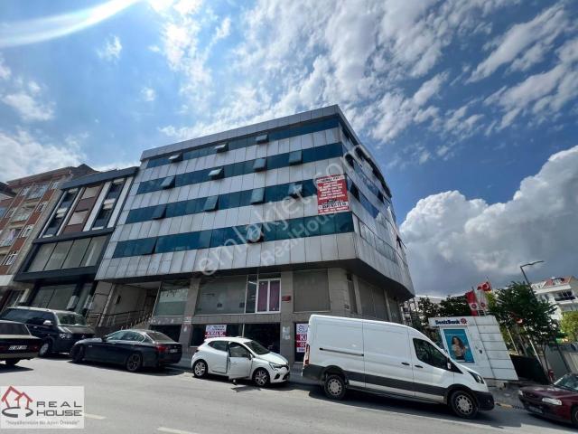 Realhouse Gayrimenkul'den Yıldırım Beyazıt Cad.kiralık 1700m2