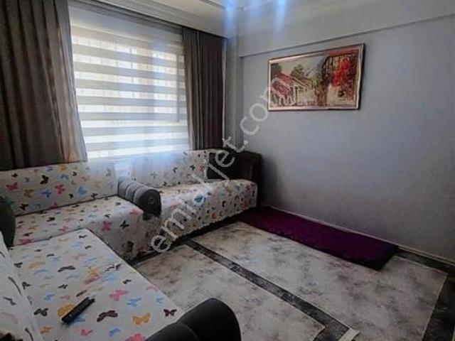 Realite Tapu Dan Çarşamba Pazarına Yakın 3+1 Giriş Kat Daire