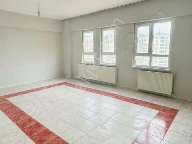 Realite Tapudan Doğukent Güzelşehirde 3+1 Son Kat