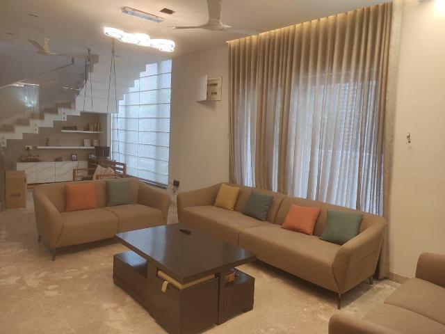 Realtors Choice 4 Bedroom 4500 Sq. Ft. Apartment in Kokapet Hyderabad Listing ID: #9841
