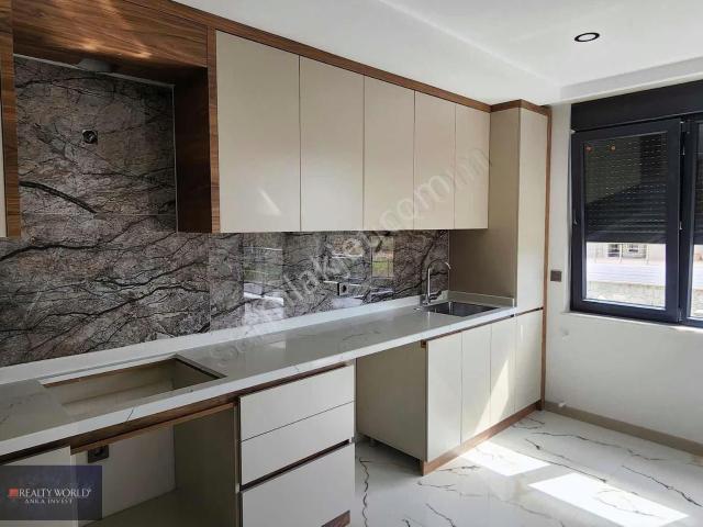 Realty World Anka Dan Bahçeyaka Da 3+1 Sıfır Kiralık Daire