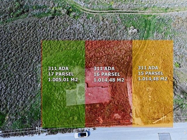 REALTY WORLD EFES'TEN FOÇAKÖY GİRİŞTE DÜZDE İKİ VİLLALIK ARSA