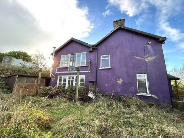 Reanies House, Nohoval, Belgooly, Co. Cork, P17AT81 is for sale