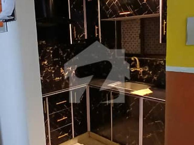 Reasonably Priced 950 Square Feet Flat In Daniyal Residency, Karachi Is Available As Of Now