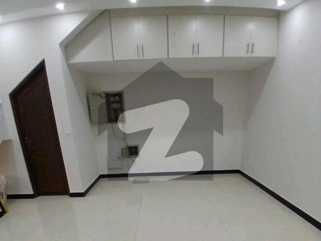 Reasonably Priced 10 Marla House In D 12 Is Available As Of Now D 12