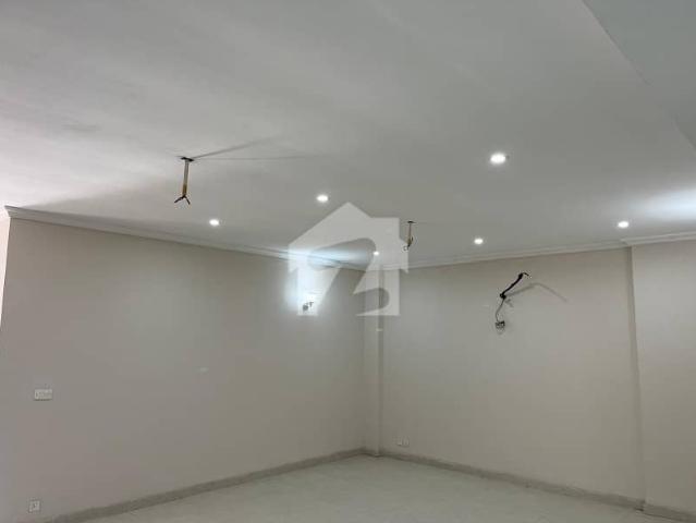 Reasonably Priced 1800 Square Feet Flat In DHA Defence Phase 1, Islamabad Is Available As Of Now