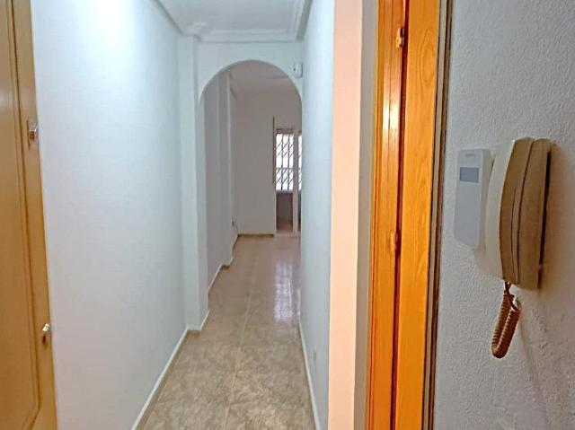REBAJADO! TORREVIEJA 2 HABS,ZONA HABANERAS 109.000€