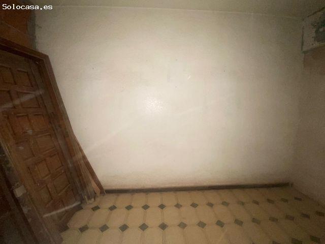 ¡Rebajado! Piso para reformar en Pago, Berja