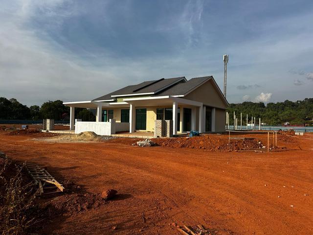 Rebate 10 FREE Lawyer fees Semi D Taman Pinang Ceria