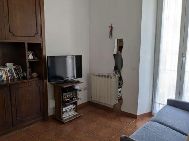 REBIBBIA BILOCALE ARREDATO CON BOX AUTO