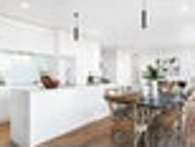 Receivership sale Parkside penthouse