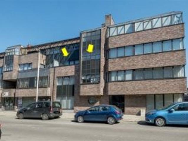 Recent appartement op de 2de verd. met 2 slpks en terras