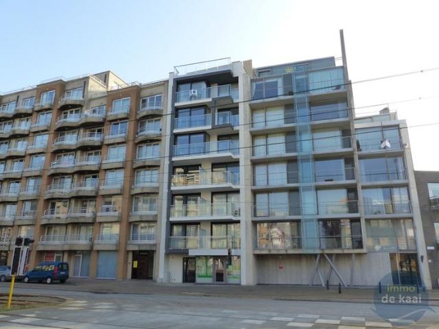 Recent appartement met mooi zicht op zee en hinterland en.