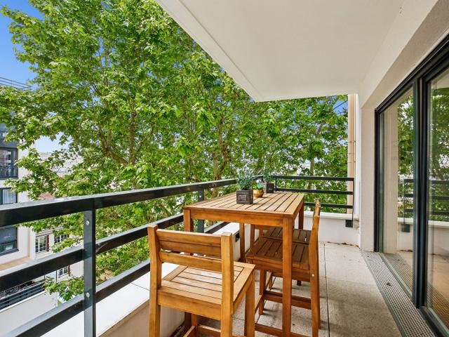 RECENT BALCON PARKING