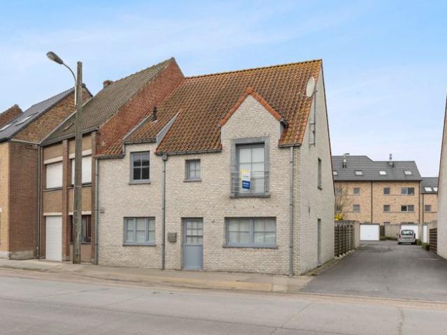 Recent gebouwde energiezuinige woning in Veurne