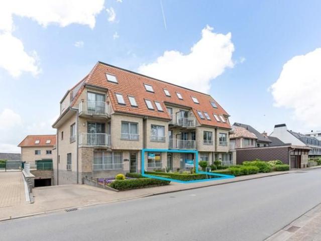Recent gelijkvloers appartement op een boogscheut van de Dui