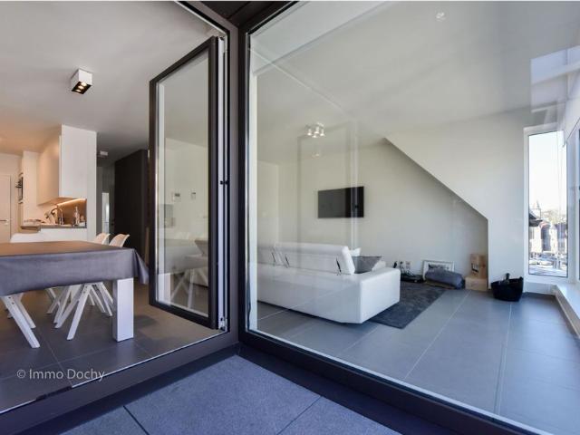Recent duplex appartement nabij Markt Waregem | Holstraat