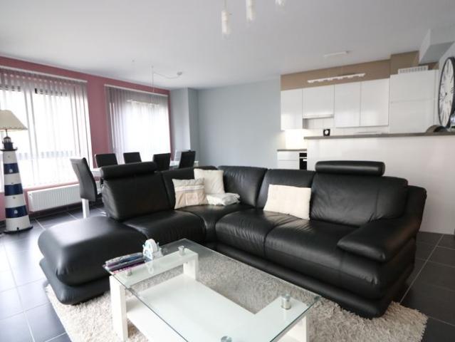 Recent hoekappartement met 2 slaapkamers