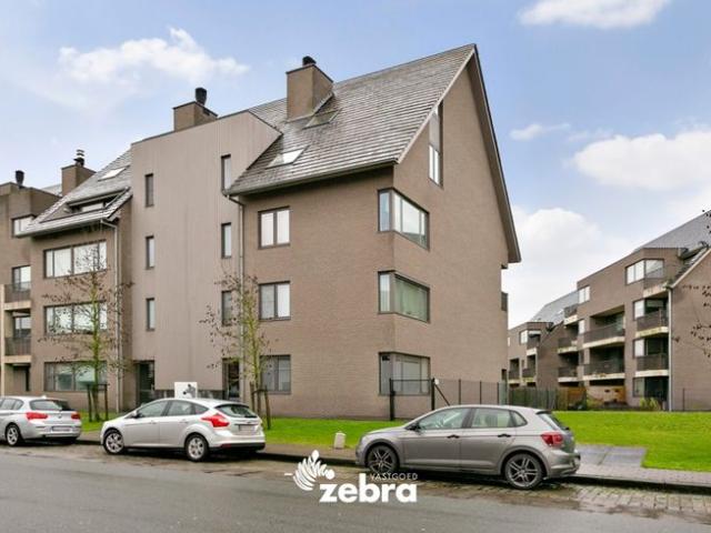 Recent nieuwbouwappartement met 2 slaapkamers vlakbij Ce.