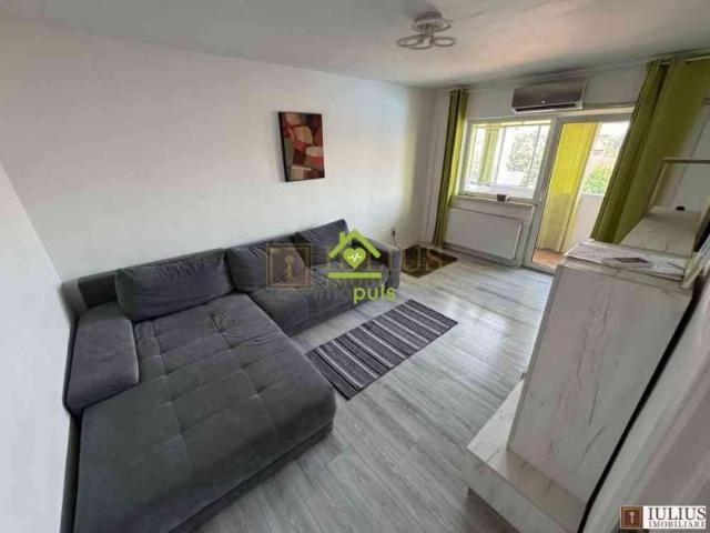 Recent renovat| 3 camere 2 dormitoare| Complex Studentesc| centrala proprie|