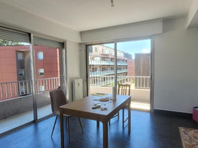 Recherche location GRENOBLE, contactez notre agence pour une visite: appartement T2 à louer à GRENOBLE N°LAPP101528 location
