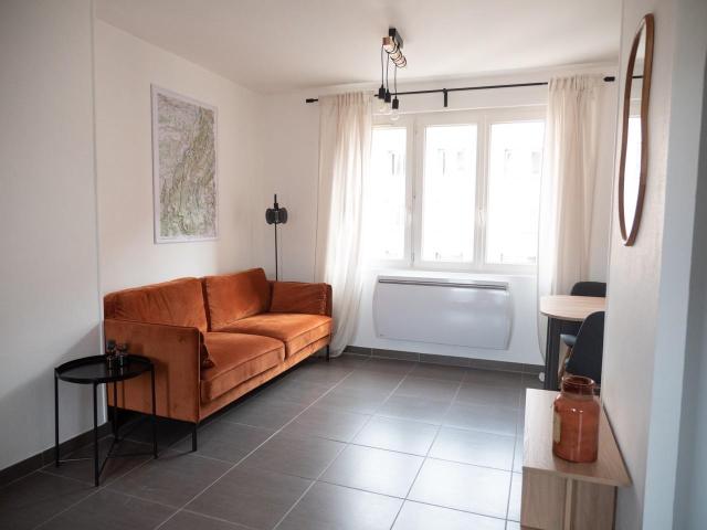 Recherche location GRENOBLE, contactez notre agence pour une visite: appartement T4 à louer à GRENOBLE N°LAPP101504 location