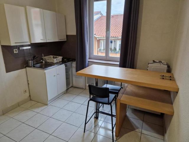 Recherche location LYON, contactez notre agence pour une visite: appartement T1 à louer à LYON N°LAPP33933 location
