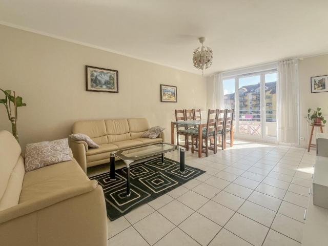 Recherche location ST GENIS POUILLY, contactez notre agence pour une visite: appartement T3 à louer à ST GENIS POUILLY N°LAPP101536 location