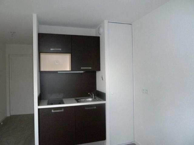 Recherche location ST MARTIN LE VINOUX, contactez notre agence pour une visite: appartement T1 à louer à ST MARTIN LE VINOUX N°GES00850068 585 location