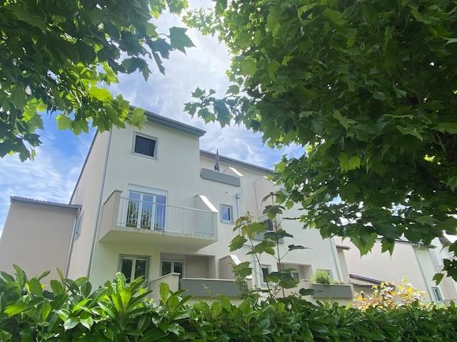Recherche location VOIRON, contactez notre agence pour une visite: appartement T3 à louer à VOIRON N°GES93880018 588 location