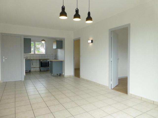 Recherche location VOREPPE, contactez notre agence pour une visite: appartement T4 à louer à VOREPPE N°GES61770001 586 location