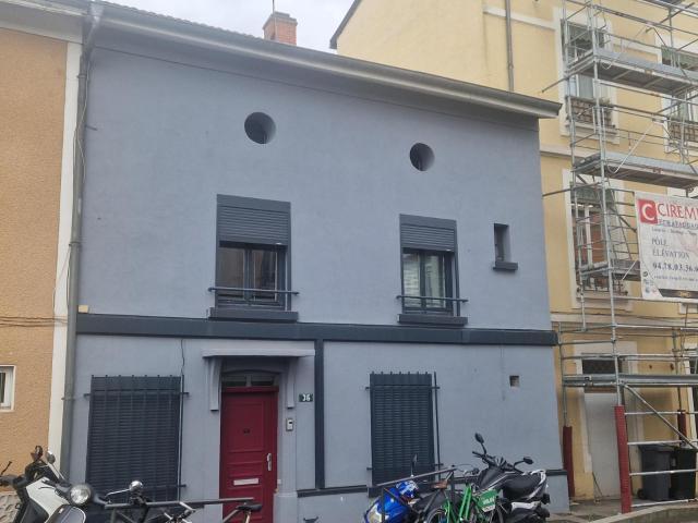 Recherche location VILLEURBANNE, contactez notre agence pour une visite: maison T3 à louer à VILLEURBANNE N°LMAI97596 location