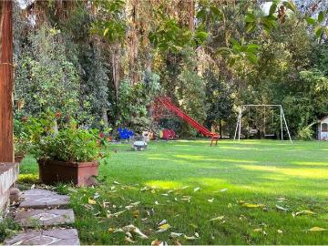 Recibimos ofertas! Gran parcela con 3 casas. 10 Dormitorios por 1400000. 00 en San Bernardo
