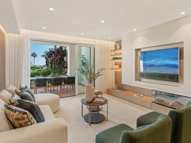 Recientemente Reformado Apartamento en Planta Baja con Acces. 153m² Estepona
