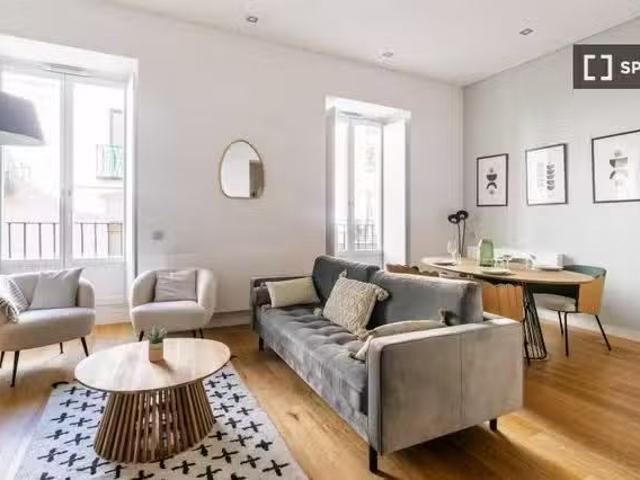 Bonito apartamento de 1 dormitorio en alquiler en Malasaña, Ma.