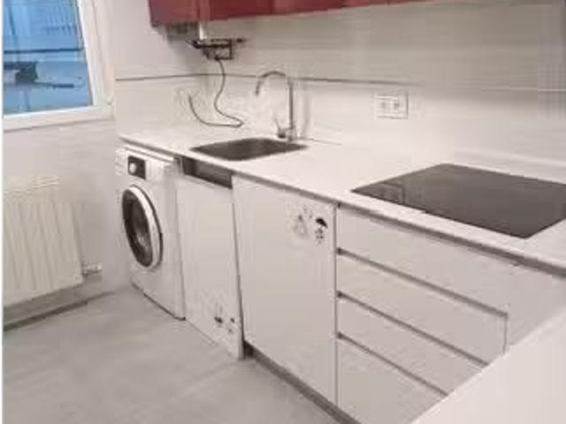 ¡Recién llegado! Apartamento de 3 habitaciones en alquiler en.