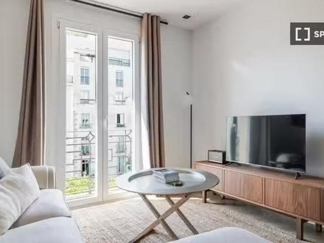 ¡Recién llegado! Apartamento de 3 habitaciones en alquiler en.